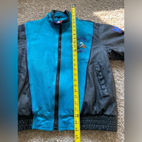Vintage 1990’s NBA Charlotte Hornets Pro Player Leather Jacket Men’s Size SMALL - Picture 15 of 16